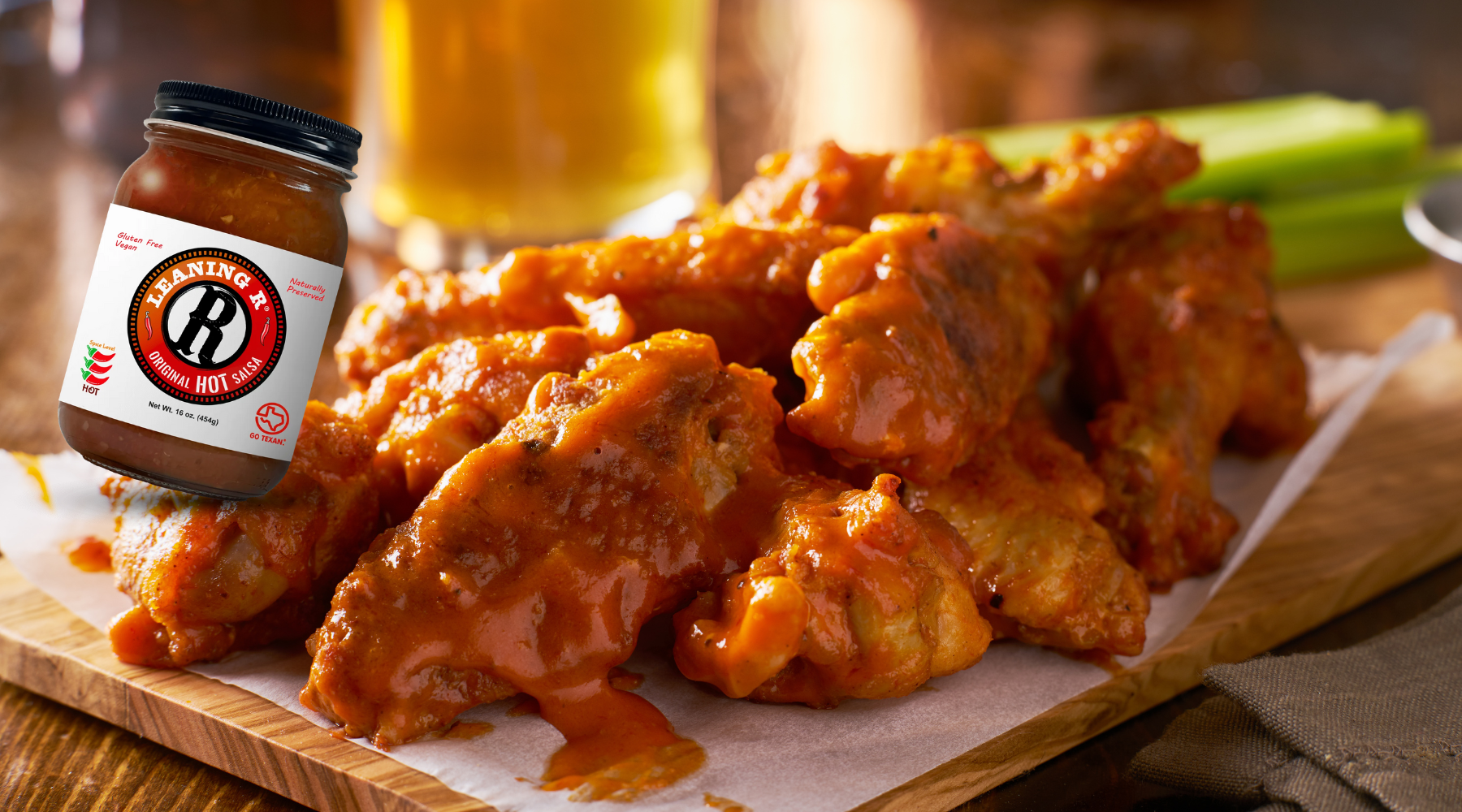 ORIGINAL HOT CHICKEN WINGS&ndash; LEANING R Salsa